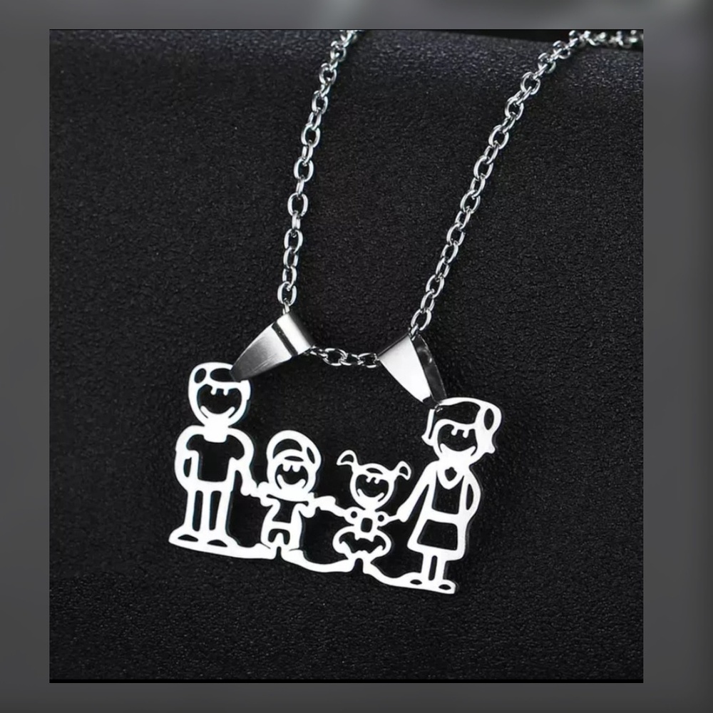 Mon, Dad + 1 Boy & 1 Girl Necklace - Picture 1 of 3